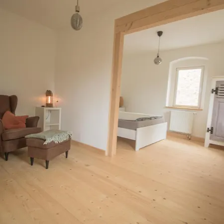 Schwalbennest - Auszeit Auf Hof Apartamento *