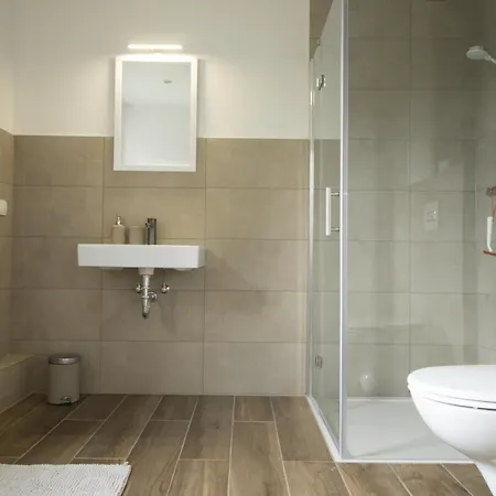 Schwalbennest - Auszeit Auf Hof Apartamento